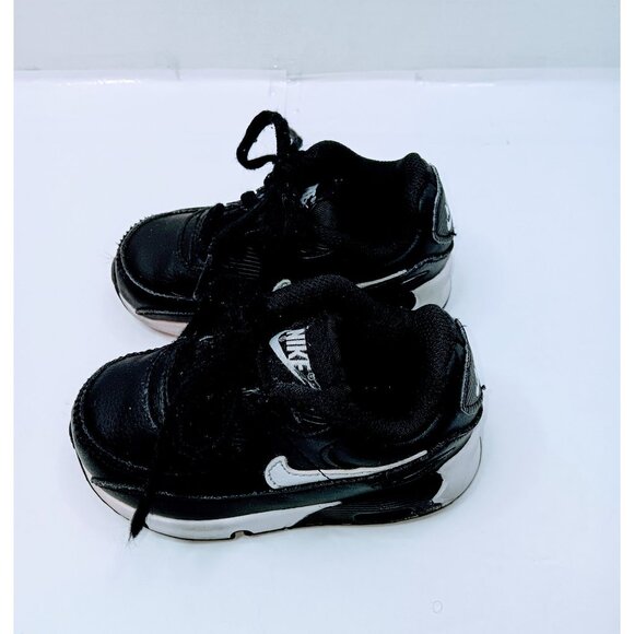 Nike Kids Black Air Max Sneakers Size 6C - Picture 5 of 7